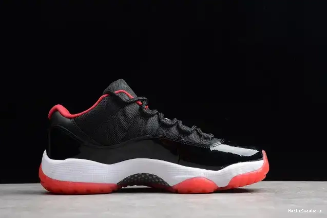MaikeSneakers 11 528895-012 Air Black Red mens Retro Jordan  Low 